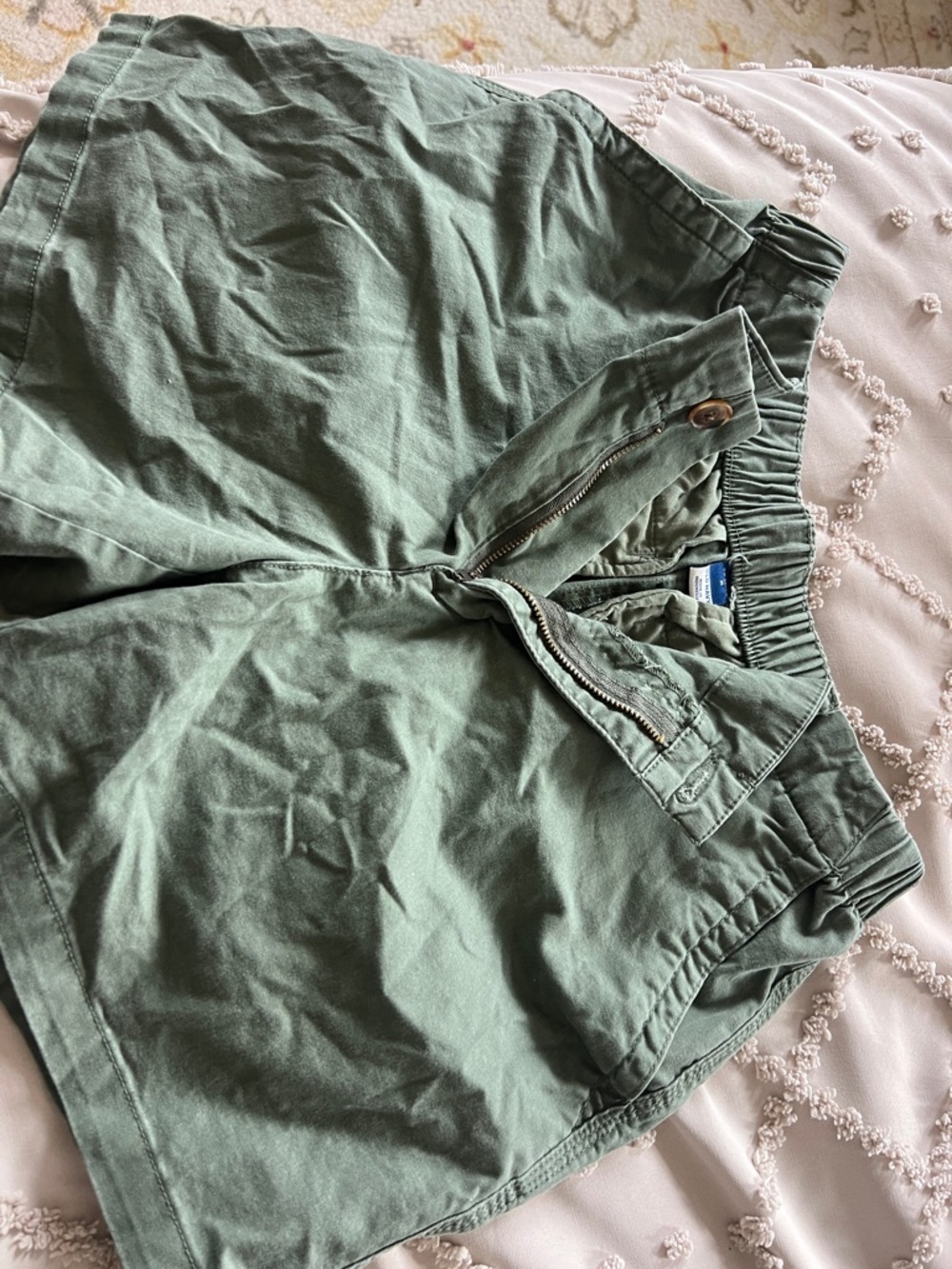 Old Navy Olive Green Pull-On Chino Shorts